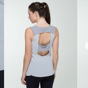 Lululemon Run Righteous Tank SZ 6